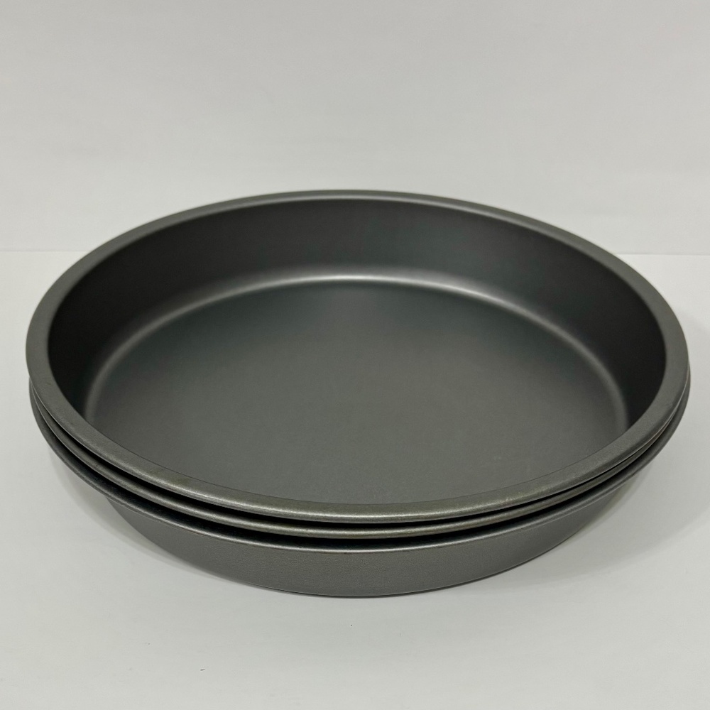 NEW 9” Round Nonstick Cake Pans Set of 3